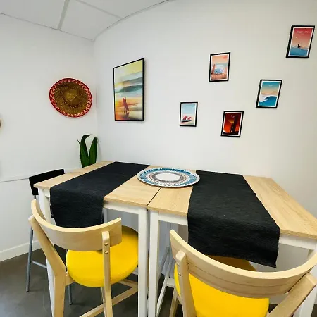 Vandrarhem Spotsleeping *